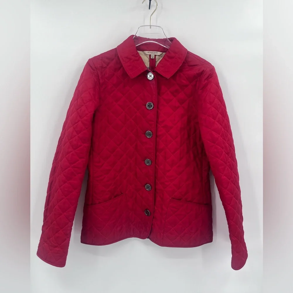 Burberry Quilted Red Jacket Size medium